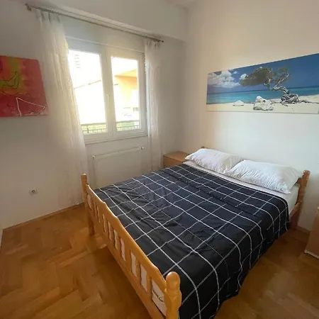 Apartment Aleja 2
